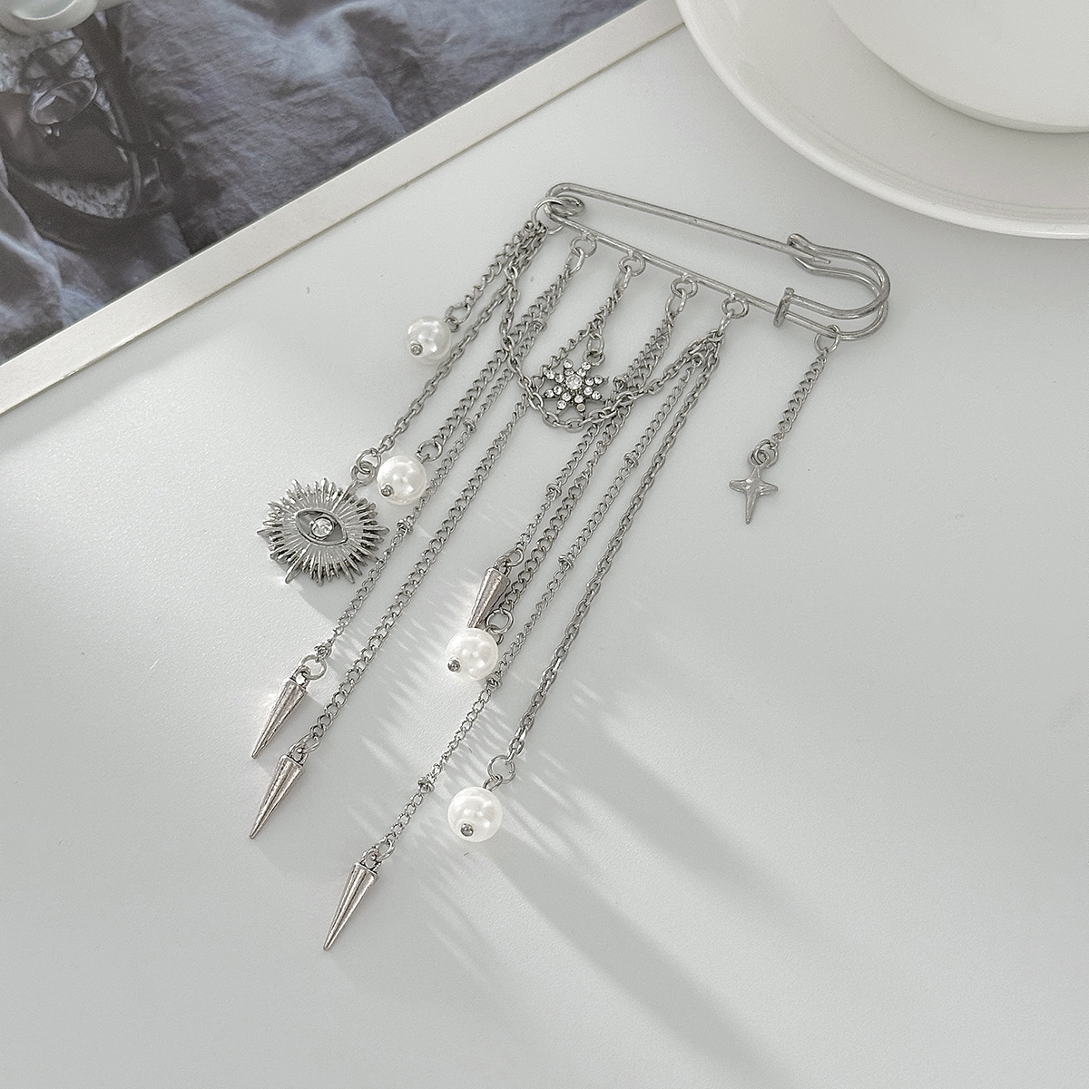 Imitation Pearl Brooch Elegant - Formal Wear Jewelry For Women 评论和价格