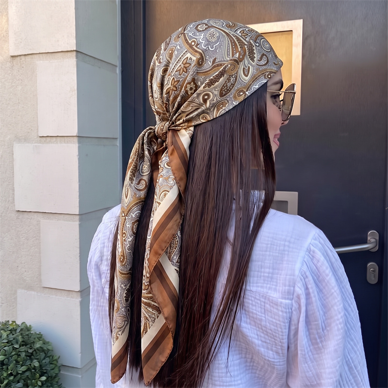 90CM Brown Retro Paisley Satin - Women Luxury Formal Wear 评论和价格