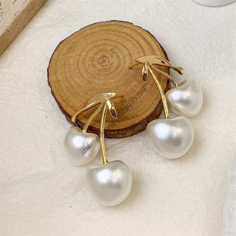 Cherries Blossom Pearls Ear Je - Women Formal Event Wear 评论和价格